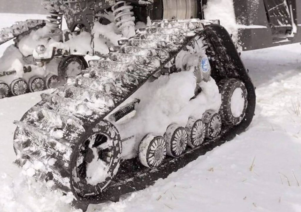 Kawasaki UTV with Camso Tracks 4S1